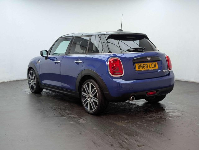 USED 2020 69 MINI HATCH 1.5 Cooper Classic 5dr CLICK+COLLECT / HOME DELIVERY