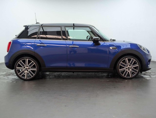 USED 2020 69 MINI HATCH 1.5 Cooper Classic 5dr CLICK+COLLECT / HOME DELIVERY