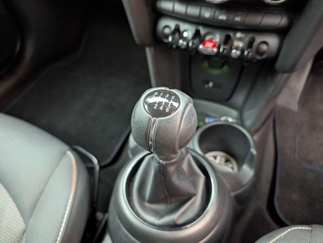 USED 2020 69 MINI HATCH 1.5 Cooper Classic 5dr CLICK+COLLECT / HOME DELIVERY