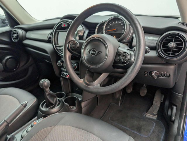 USED 2020 69 MINI HATCH 1.5 Cooper Classic 5dr CLICK+COLLECT / HOME DELIVERY