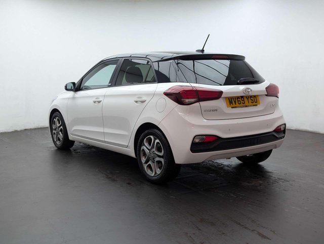 USED 2019 69 HYUNDAI I20 1.2 i20 Play MPI 5dr CLICK+COLLECT / HOME DELIVERY