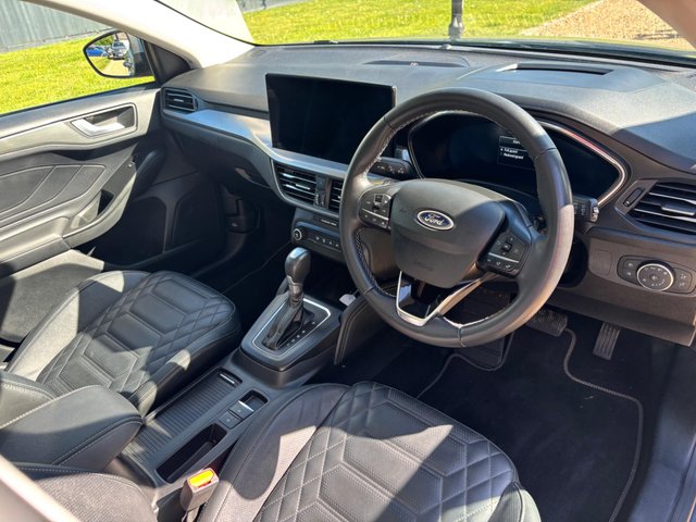 View our FORD FOCUS