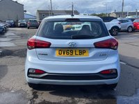 USED 2019 69 HYUNDAI I20 1.0 T-GDi SE Hatchback 5dr Petrol DCT Euro 6 (s/s) (100 ps) REAR SENSORS+ DAYTIME RUNNING LIGHTS+ PRIVACY GLASS+ CRUISE CONTROL+ TRACTION CONTROL+ LANE KEEPING ASSIST+ AUTO HEADLIGHTS+ CLIMATE CONTROL+ DA+ USB+ START/STOP+ ISOFIX+