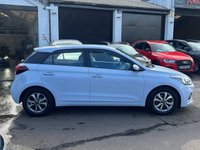 USED 2019 69 HYUNDAI I20 1.0 T-GDi SE Hatchback 5dr Petrol DCT Euro 6 (s/s) (100 ps) REAR SENSORS+ DAYTIME RUNNING LIGHTS+ PRIVACY GLASS+ CRUISE CONTROL+ TRACTION CONTROL+ LANE KEEPING ASSIST+ AUTO HEADLIGHTS+ CLIMATE CONTROL+ DA+ USB+ START/STOP+ ISOFIX+