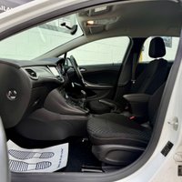 USED 2018 67 VAUXHALL ASTRA 1.0i Turbo ecoTEC Tech Line Nav Sports Tourer 5dr Petrol Manual Euro 6 (s/s) (105 ps) 