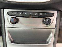 USED 2018 67 VAUXHALL ASTRA 1.0i Turbo ecoTEC Tech Line Nav Sports Tourer 5dr Petrol Manual Euro 6 (s/s) (105 ps) 