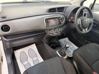 USED 2012 12 TOYOTA YARIS 1.0 VVT-i TR Hatchback 3dr Petrol Manual Euro 5 (69 ps) 