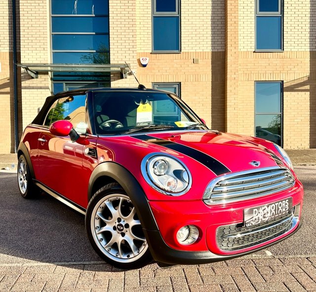 View our MINI CONVERTIBLE