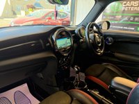 USED 2017 67 MINI HATCH 2.0 John Cooper Works Auto Euro 6 (s/s) 3dr SERVICE INCLUDED