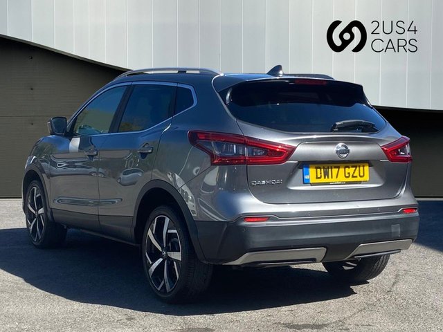 View our NISSAN QASHQAI