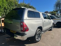 USED 2021 71 TOYOTA HILUX 2.8 D-4D Invincible Pickup Double Cab 4dr Diesel Auto 4WD Euro 6 (s/s) (204 ps) FANTASTIC VALUE-NATIONWIDE DELIVERY