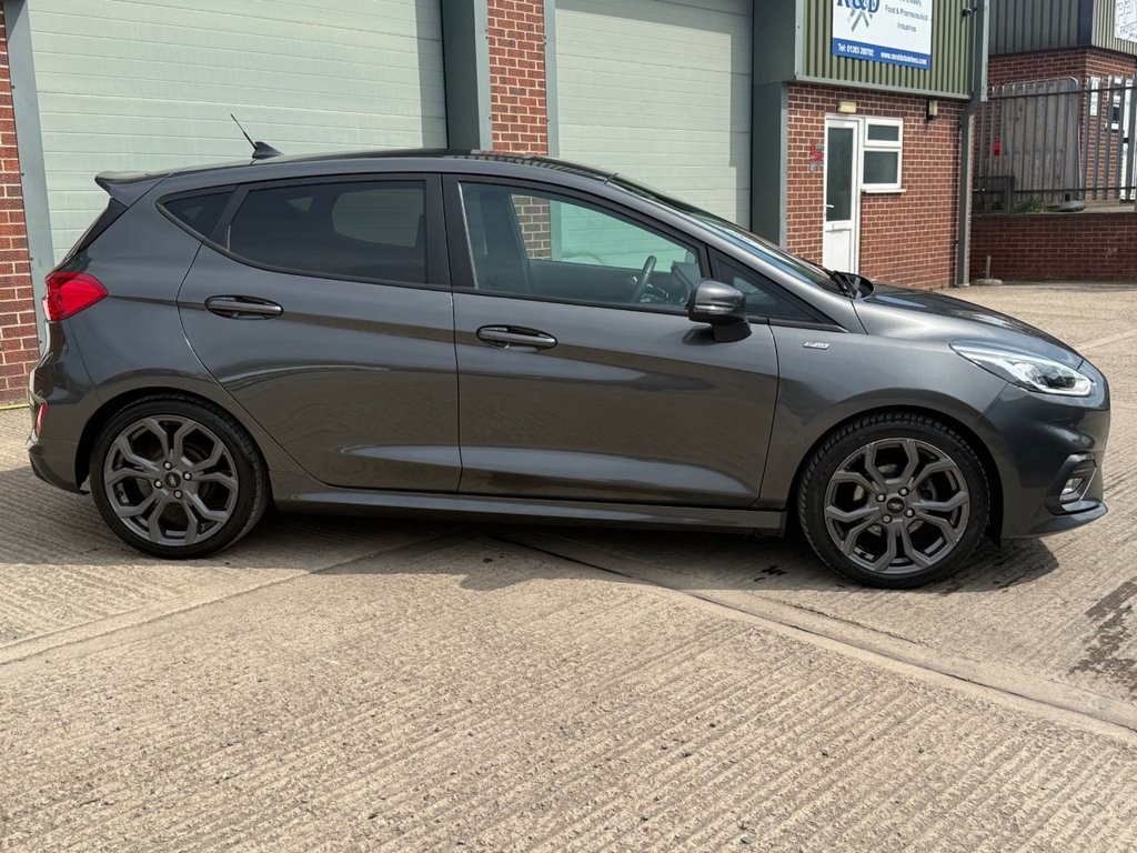 USED 2021 21 FORD FIESTA 1.0T EcoBoost MHEV ST-Line Edition Hatchback 5dr Petrol Manual Euro 6 (s/s) (125 ps) STUNNING LATER CHAIN ENGINE VERSION