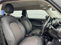 USED 2021 21 MINI HATCH 1.5 One Classic Hatchback 3dr Petrol Manual Euro 6 (s/s) (102 ps) 
