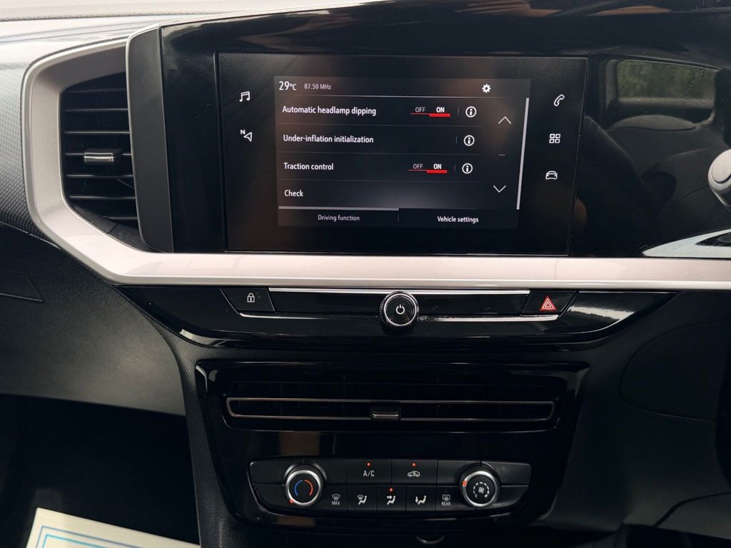 USED 2022 22 VAUXHALL MOKKA 1.2 Turbo Design SUV 5dr Petrol Manual Euro 6 (s/s) (100 ps) 4 Services|Cruise|Lane Assist|Apple CarPlay/Android Auto|