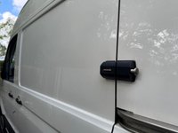 USED 2021 71 VOLKSWAGEN CRAFTER 2.0 TDI CR35 Trendline Panel Van 5dr Diesel Manual FWD MWB Euro 6 (s/s) (140 ps) A/C-sensors-racking-2 keys