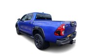 USED 2023 72 TOYOTA HI-LUX 2.8 D-4D Invincible X Pickup Double Cab 4dr Diesel Auto 4WD Euro 6 (s/s) (204 ps) REVERSE CAMERA | HEATED SEATS