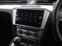 USED 2018 68 VOLKSWAGEN PASSAT 2.0 TDI SE Business Estate 5dr Diesel Manual Euro 6 (s/s) (150 ps) PARK SENSORS | WINTER PACK