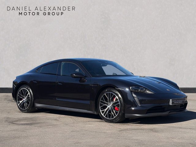 View our Porsche Taycan Performance Plus 93.4kWh 4S Saloon 4dr Electric Auto 4WD (571 ps)