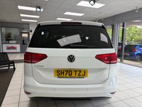 USED 2021 70 VOLKSWAGEN TOURAN 1.5 TSI EVO SE Family MPV 5dr Petrol Manual Euro 6 (s/s) (150 ps) PURE WHITE / BLACK LASANO CLOTH TRIM / PANORAMIC GLASS SUNROOF / DUAL ZONE CLIMATE / ELECTRIC WINDOWS / MIRRORS / AUTO LIGHTS / FRONT ASSIST / ADAPTIVE CRUISE / SATNAV / DAB FM TUNER / USB / BLUETOOTH / FRONT AND REAR PARKING SENSORS / PRIVACY GLASS / 16" ALLOY WHEELS / SERVICE HISTORY