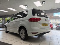 USED 2021 70 VOLKSWAGEN TOURAN 1.5 TSI EVO SE Family MPV 5dr Petrol Manual Euro 6 (s/s) (150 ps) PURE WHITE / BLACK LASANO CLOTH TRIM / PANORAMIC GLASS SUNROOF / DUAL ZONE CLIMATE / ELECTRIC WINDOWS / MIRRORS / AUTO LIGHTS / FRONT ASSIST / ADAPTIVE CRUISE / SATNAV / DAB FM TUNER / USB / BLUETOOTH / FRONT AND REAR PARKING SENSORS / PRIVACY GLASS / 16" ALLOY WHEELS / SERVICE HISTORY