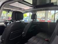 USED 2021 70 VOLKSWAGEN TOURAN 1.5 TSI EVO SE Family MPV 5dr Petrol Manual Euro 6 (s/s) (150 ps) PURE WHITE / BLACK LASANO CLOTH TRIM / PANORAMIC GLASS SUNROOF / DUAL ZONE CLIMATE / ELECTRIC WINDOWS / MIRRORS / AUTO LIGHTS / FRONT ASSIST / ADAPTIVE CRUISE / SATNAV / DAB FM TUNER / USB / BLUETOOTH / FRONT AND REAR PARKING SENSORS / PRIVACY GLASS / 16" ALLOY WHEELS / SERVICE HISTORY