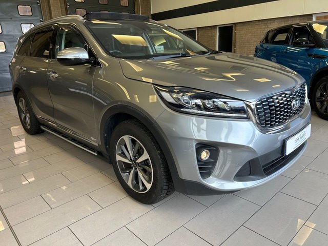 View our Kia Sorento 2.2 CRDi KX-3 SUV 5dr Diesel Auto AWD Euro 6 (s/s) (197 bhp)