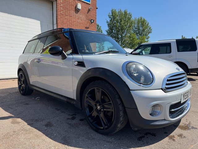 View our MINI Clubman 1.6 Cooper Soho Estate 5dr Petrol Manual Euro 5 (s/s) (122 ps)