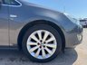 USED 2011 11 VAUXHALL ASTRA 1.6 16v SE Hatchback 5dr Petrol Auto Euro 5 (115 ps) GENUINE MILES!