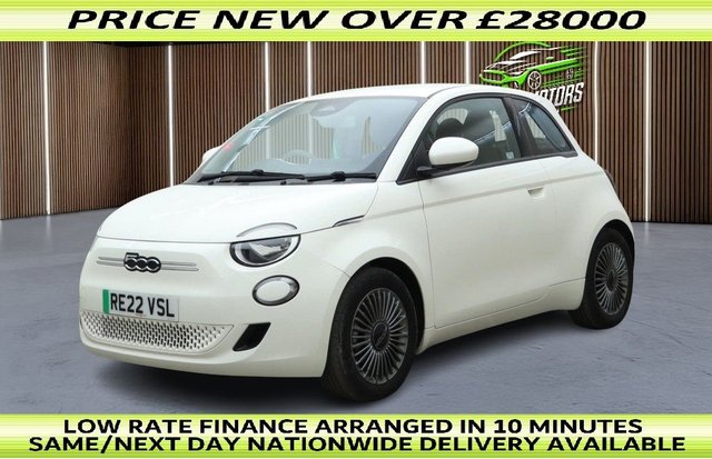 2022 500e 42kwh icon hatchback 3dr electric auto (118 ps) +++same day/next day delivery available+++ 2022 12,154 miles 0 ltr automatic... photo