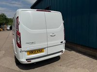 USED 2021 21 FORD TRANSIT CUSTOM 300 ECOBLUE LIMITED PANEL VAN, 2.0, L2, H1, EURO 6, (S/S) 130PS (HN21 KNX) Delivery and Finance available. 25+ years in business. RAC Approved Dealer
