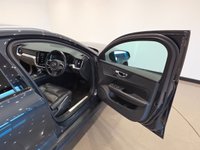 USED 2019 19 VOLVO V60 CROSS COUNTRY 2.0 D4 Plus Estate 5dr Diesel Auto AWD Euro 6 (s/s) (190 ps) 