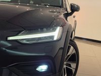 USED 2019 19 VOLVO V60 CROSS COUNTRY 2.0 D4 Plus Estate 5dr Diesel Auto AWD Euro 6 (s/s) (190 ps) 