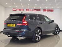 USED 2019 19 VOLVO V60 CROSS COUNTRY 2.0 D4 Plus Estate 5dr Diesel Auto AWD Euro 6 (s/s) (190 ps) 