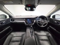 USED 2019 19 VOLVO V60 CROSS COUNTRY 2.0 D4 Plus Estate 5dr Diesel Auto AWD Euro 6 (s/s) (190 ps) 