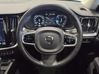 USED 2019 19 VOLVO V60 CROSS COUNTRY 2.0 D4 Plus Estate 5dr Diesel Auto AWD Euro 6 (s/s) (190 ps) 