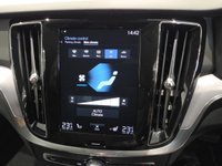 USED 2019 19 VOLVO V60 CROSS COUNTRY 2.0 D4 Plus Estate 5dr Diesel Auto AWD Euro 6 (s/s) (190 ps) 