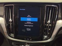 USED 2019 19 VOLVO V60 CROSS COUNTRY 2.0 D4 Plus Estate 5dr Diesel Auto AWD Euro 6 (s/s) (190 ps) 