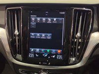 USED 2019 19 VOLVO V60 CROSS COUNTRY 2.0 D4 Plus Estate 5dr Diesel Auto AWD Euro 6 (s/s) (190 ps) 