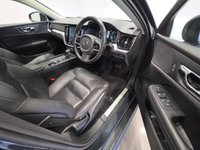 USED 2019 19 VOLVO V60 CROSS COUNTRY 2.0 D4 Plus Estate 5dr Diesel Auto AWD Euro 6 (s/s) (190 ps) 
