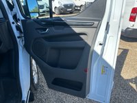USED 2021 21 FORD TRANSIT CUSTOM 2.0 300 EcoBlue Limited Panel Van 5dr Diesel Manual L2 H1 Euro 6 (s/s) (130 ps) 69000 MILES ONE OWNER FROM NEW AIR/CON APPLE CAR PLAY CRUISE