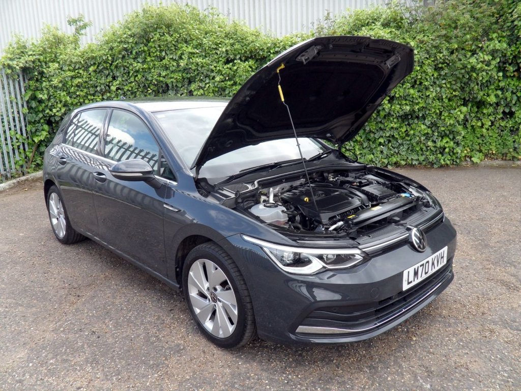 USED 2020 70 VOLKSWAGEN GOLF 1.5 eTSI MHEV Style Hatchback 5dr Petrol Hybrid DSG Euro 6 (s/s) (150 ps) Superb Condition Family Owned FSH