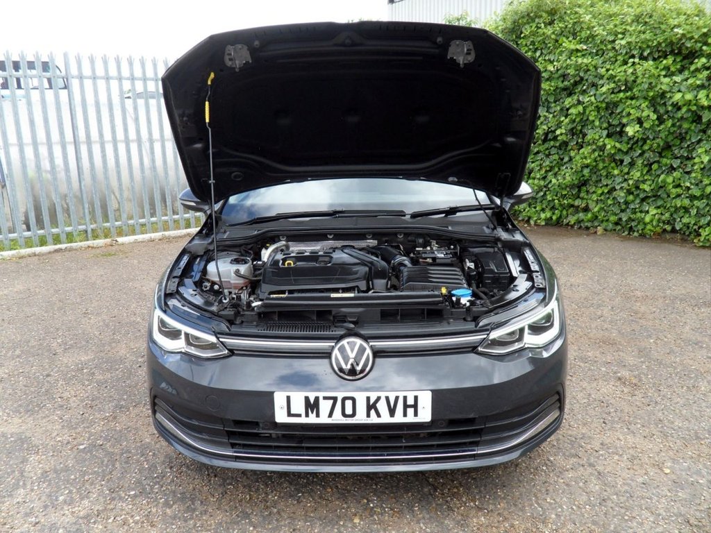 USED 2020 70 VOLKSWAGEN GOLF 1.5 eTSI MHEV Style Hatchback 5dr Petrol Hybrid DSG Euro 6 (s/s) (150 ps) Superb Condition Family Owned FSH