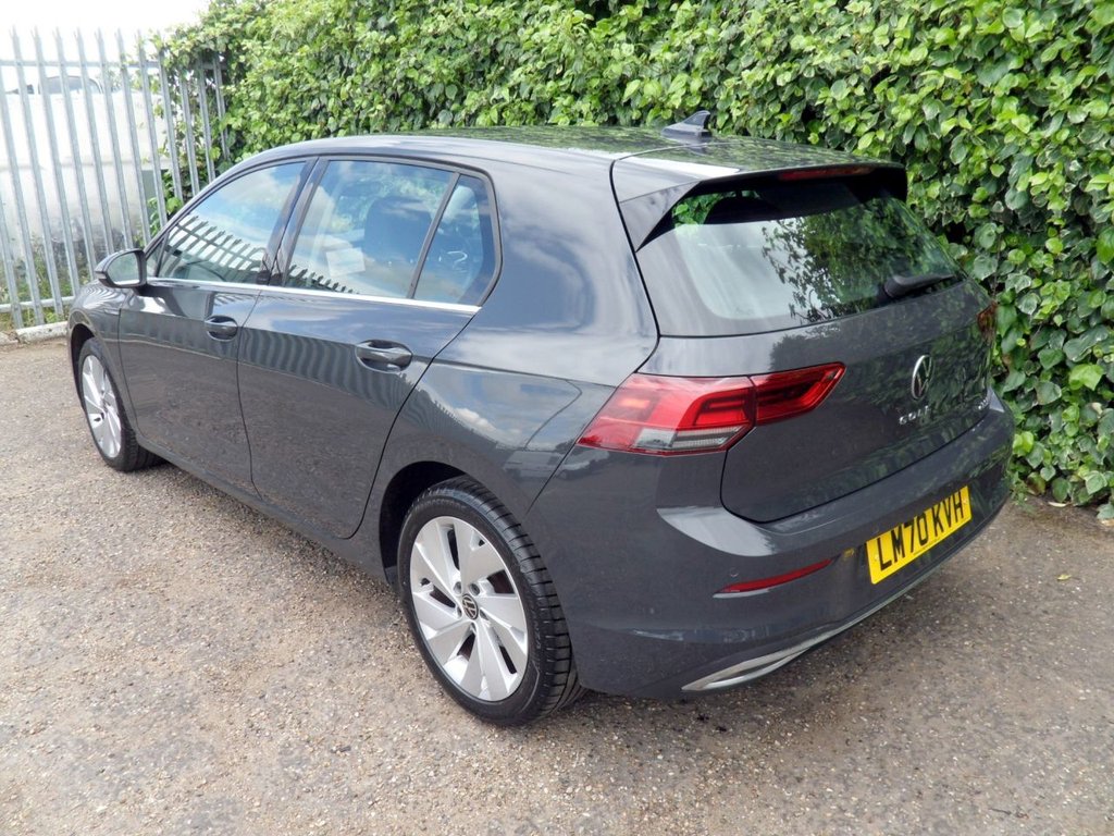 USED 2020 70 VOLKSWAGEN GOLF 1.5 eTSI MHEV Style Hatchback 5dr Petrol Hybrid DSG Euro 6 (s/s) (150 ps) Superb Condition Family Owned FSH