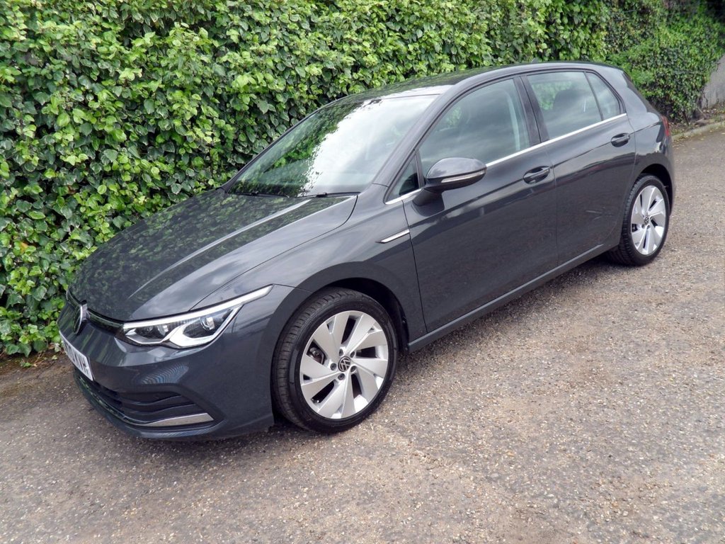USED 2020 70 VOLKSWAGEN GOLF 1.5 eTSI MHEV Style Hatchback 5dr Petrol Hybrid DSG Euro 6 (s/s) (150 ps) Superb Condition Family Owned FSH