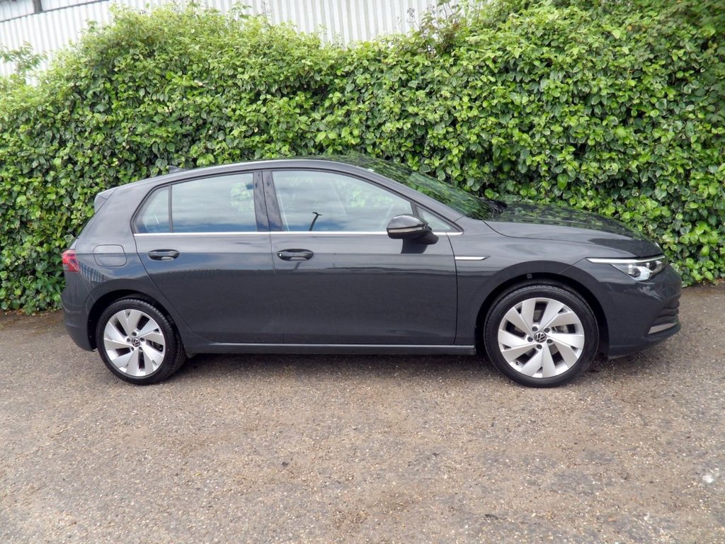 USED 2020 70 VOLKSWAGEN GOLF 1.5 eTSI MHEV Style Hatchback 5dr Petrol Hybrid DSG Euro 6 (s/s) (150 ps) Superb Condition Family Owned FSH