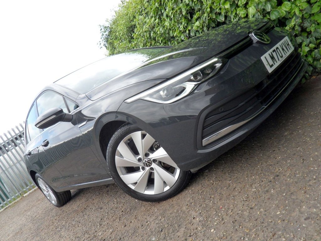 USED 2020 70 VOLKSWAGEN GOLF 1.5 eTSI MHEV Style Hatchback 5dr Petrol Hybrid DSG Euro 6 (s/s) (150 ps) Superb Condition Family Owned FSH