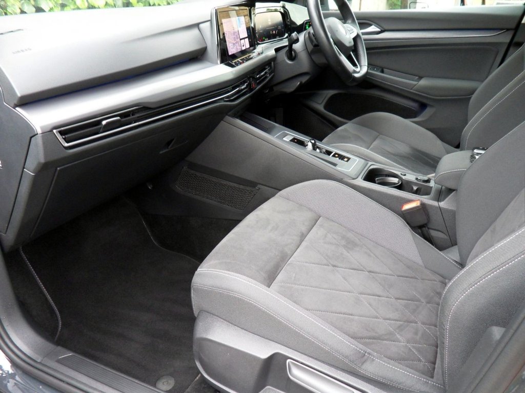 USED 2020 70 VOLKSWAGEN GOLF 1.5 eTSI MHEV Style Hatchback 5dr Petrol Hybrid DSG Euro 6 (s/s) (150 ps) Superb Condition Family Owned FSH