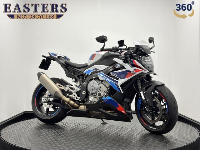 View our BMW M 1000 R