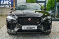 USED 2019 19 JAGUAR F-PACE 3.0 D300 V6 S SUV 5dr Diesel Auto AWD Euro 6 (s/s) (300 ps) 