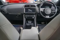 USED 2019 19 JAGUAR F-PACE 3.0 D300 V6 S SUV 5dr Diesel Auto AWD Euro 6 (s/s) (300 ps) 